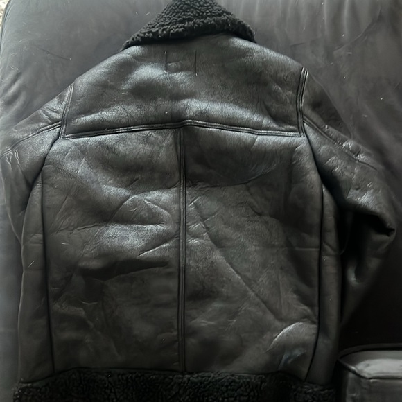 Faux Shearling Jacket - Picture 7 of 9
